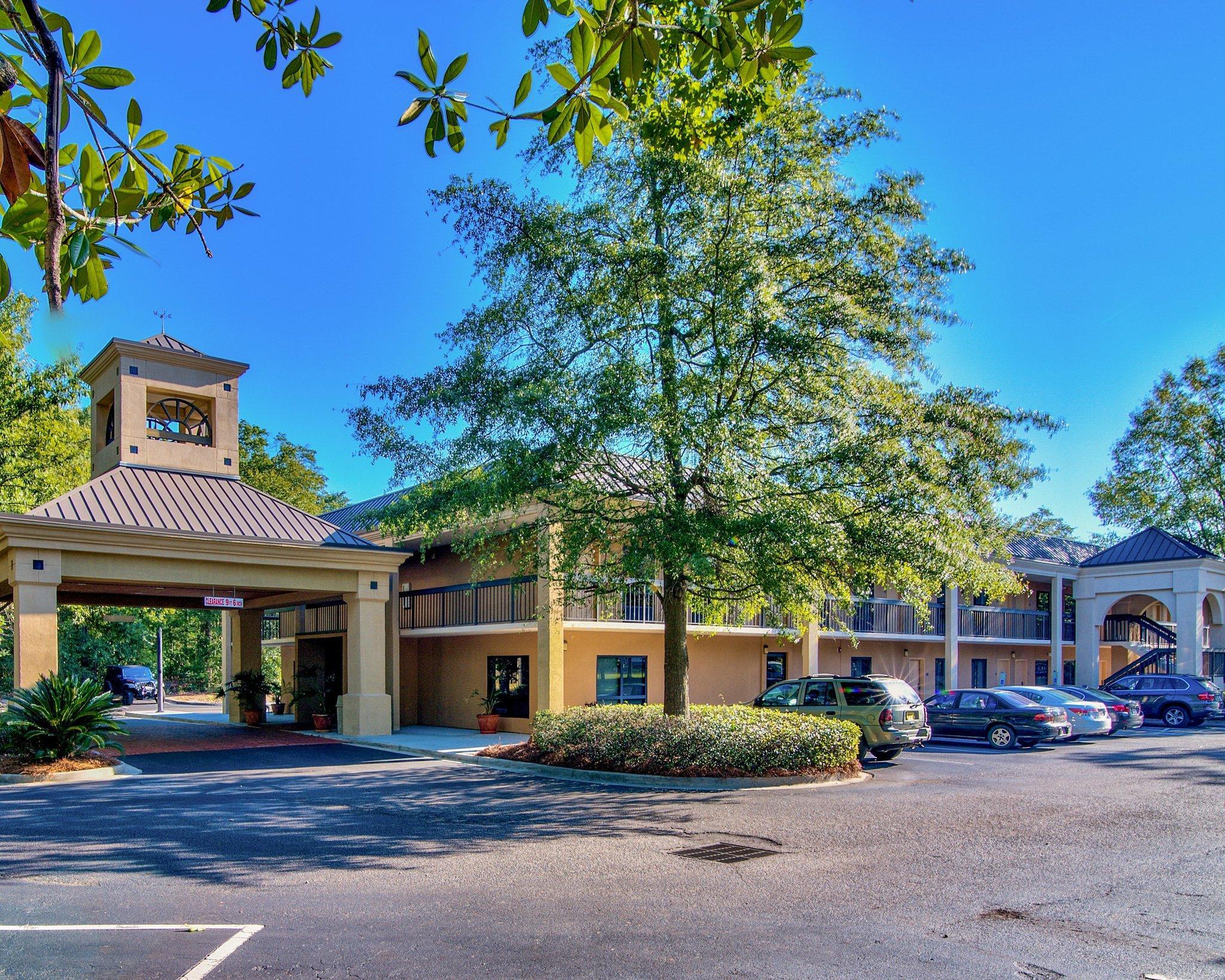 Clarion Inn & Suites Aiken South מראה חיצוני תמונה