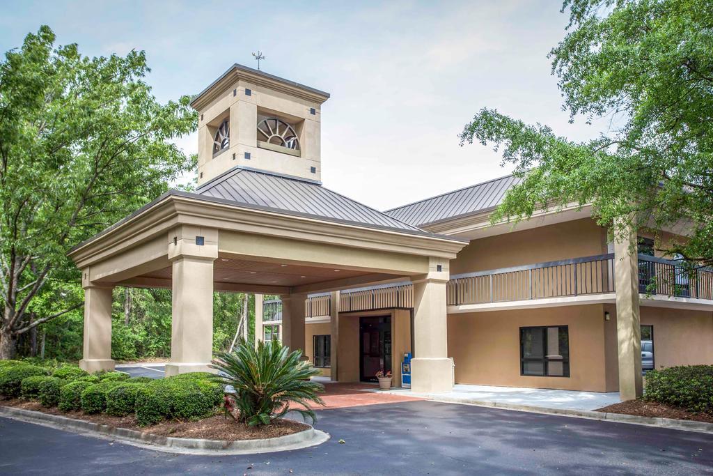 Clarion Inn & Suites Aiken South מראה חיצוני תמונה