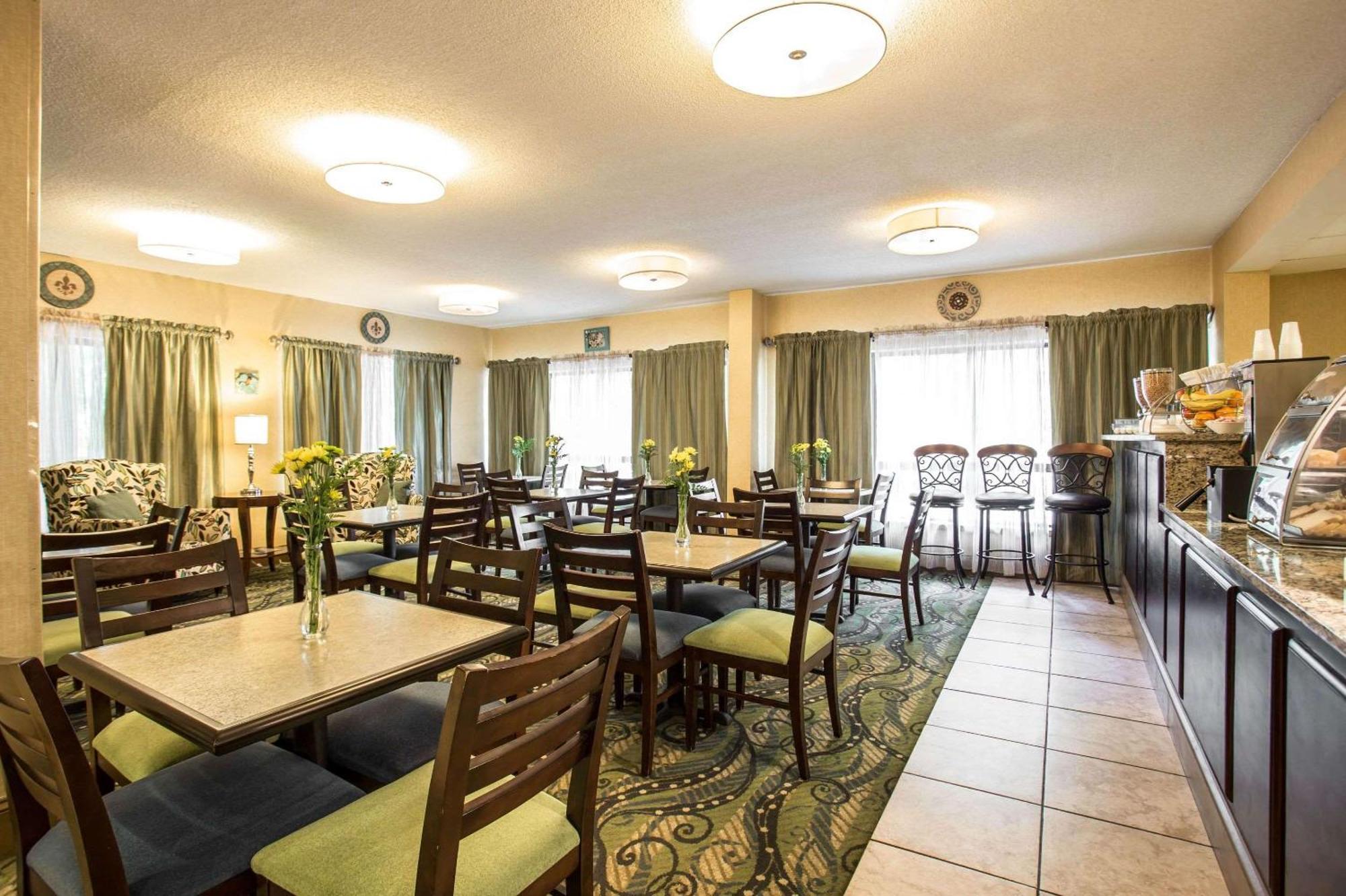 Clarion Inn & Suites Aiken South מראה חיצוני תמונה