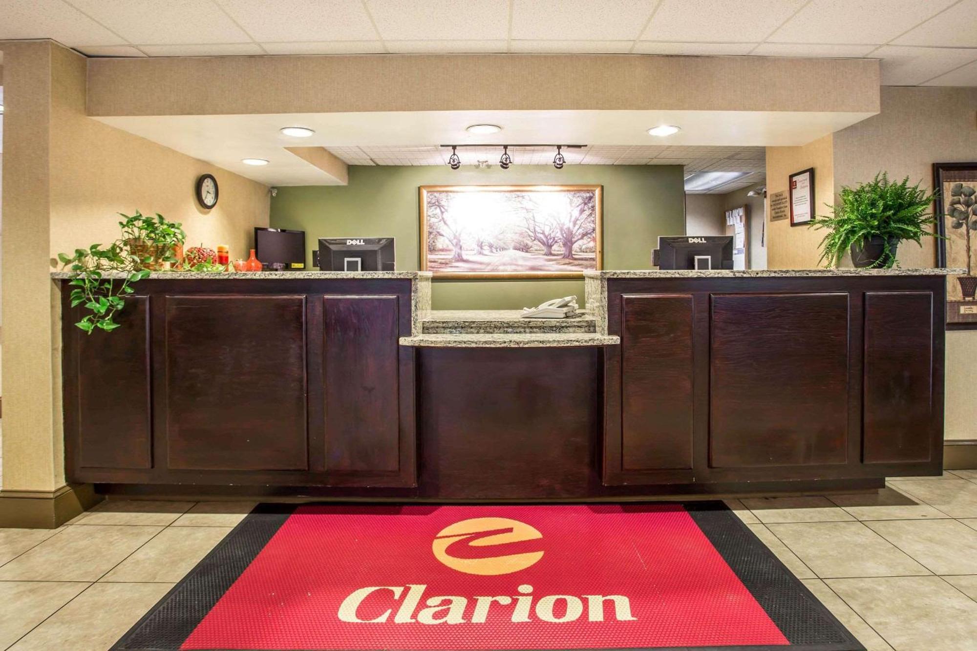 Clarion Inn & Suites Aiken South מראה חיצוני תמונה